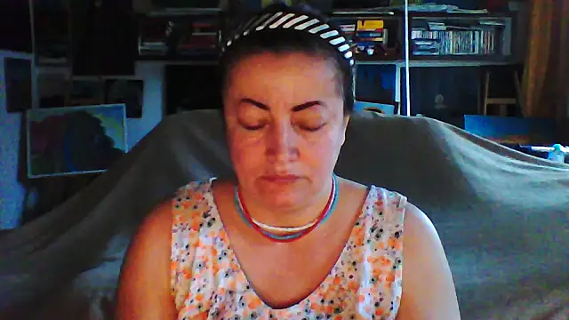 Snapshot of MariaAnaSunshine chatting on 02-21-26, 08:38 MariaAnaSunshine online show from 02-21-26, 08:38