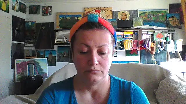 MariaAnaSunshine online show from 11-12-25, 11:03