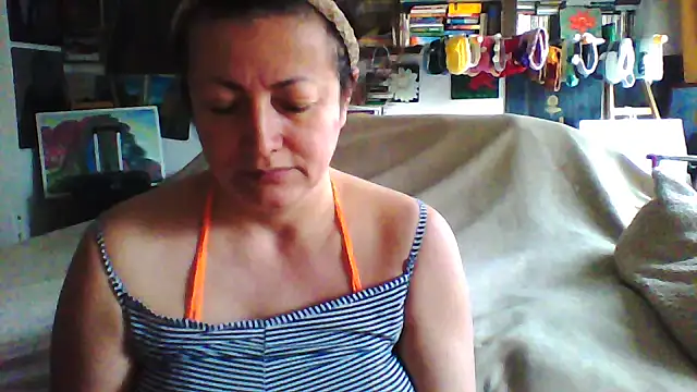 MariaAnaSunshine online show from 11-14-25, 09:57