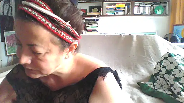 MariaAnaSunshine online show from 09-10-25, 06:34