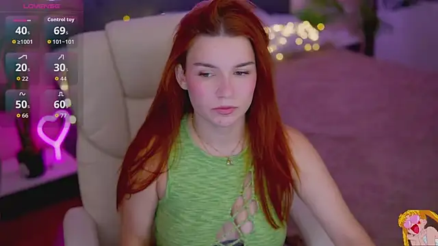 RedShinee online show from 10-16-25, 06:10