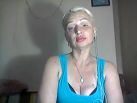 Snapshot of MaryJane441 chatting on 07-12-26, 07:58 MaryJane441 online show from 07-12-26, 07:58