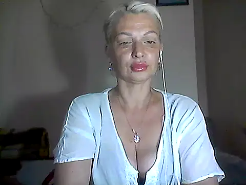 Snapshot of MaryJane441 chatting on 07-22-26, 08:33 MaryJane441 online show from 07-22-26, 08:33