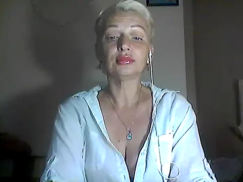 Snapshot of MaryJane441 chatting on 07-09-26, 08:19 MaryJane441 online show from 07-09-26, 08:19
