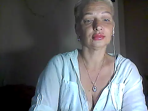 Snapshot of MaryJane441 chatting on 07-11-26, 09:53 MaryJane441 online show from 07-11-26, 09:53