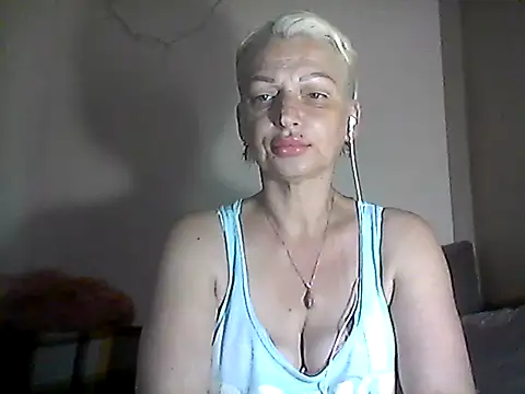 Snapshot of MaryJane441 chatting on 06-27-26, 10:10 MaryJane441 online show from 06-27-26, 10:10