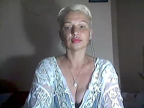 Snapshot of MaryJane441 chatting on 07-17-26, 01:52 MaryJane441 online show from 07-17-26, 01:52