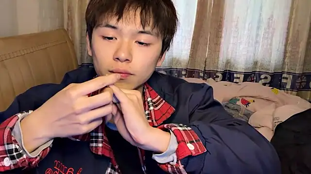 xiaottt1918 online show from 01-23-25, 08:57