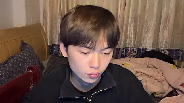 xiaottt1918 online show from 01-07-25, 11:48