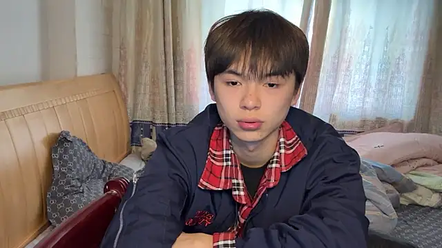 xiaottt1918 online show from 01-13-25, 08:26