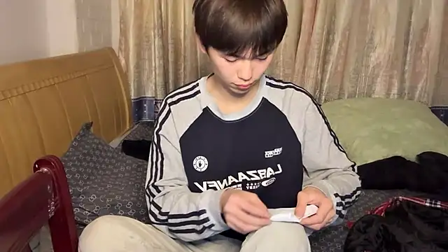 xiaottt1918 online show from 01-06-25, 02:03