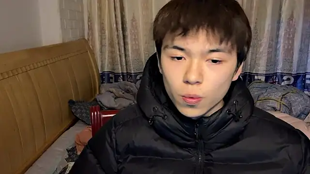 xiaottt1918 online show from 01-24-25, 11:15