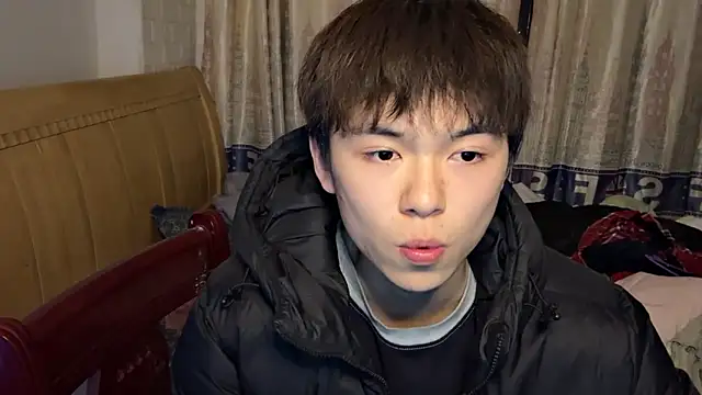 xiaottt1918 online show from 01-24-25, 02:41