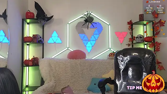 littlevixen18 online show from 10-23-25, 01:54