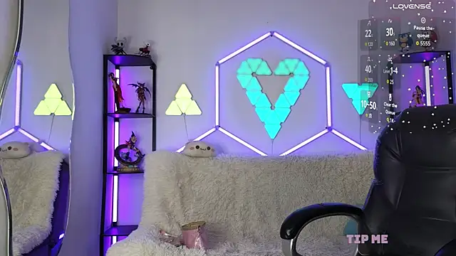 littlevixen18 online show from 09-17-25, 02:08