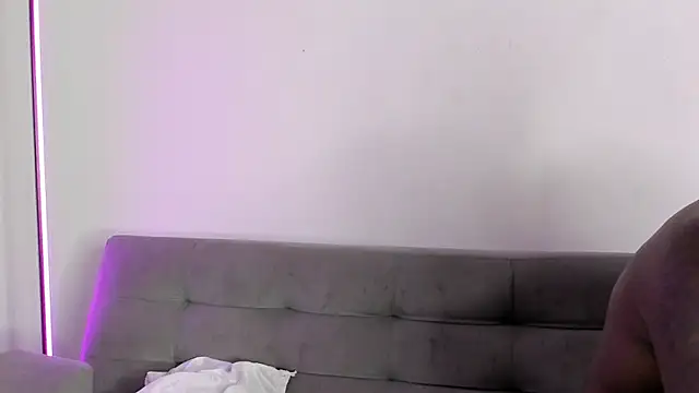 Snapshot of Dvid_Rullers chatting on 09-17-25, 10:56 Dvid Rullers online show from 09-17-25, 10:56