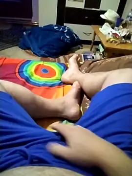 Snapshot of nudistu021 chatting on 02-18-26, 04:58 nudistu021 online show from 02-18-26, 04:58