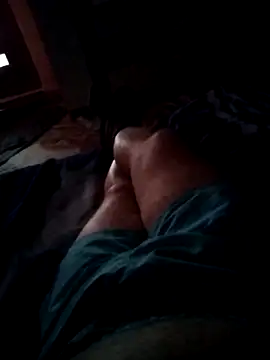 Snapshot of nudistu021 chatting on 03-29-26, 10:28 nudistu021 online show from 03-29-26, 10:28