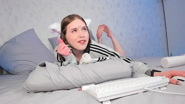 Spliti moon online show from 02-08-25, 08:32