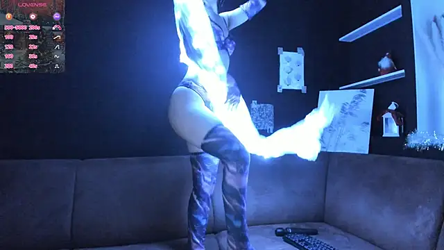 ZeldaDwight online show from 12-26-24, 10:48