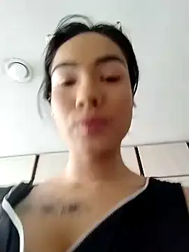 scarlet castro online show from 11-04-25, 04:00