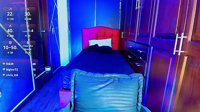 SexyNaf online show from 03-12-25, 10:28