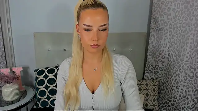 KristyHoney online show from 05-19-26, 03:08