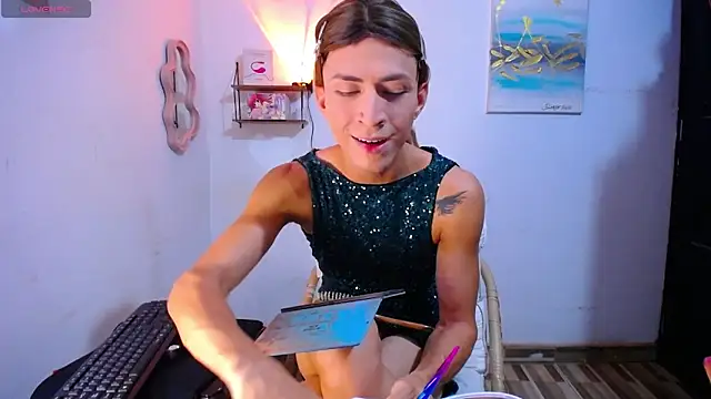 LiahGrey7 online show from 05-31-26, 04:57