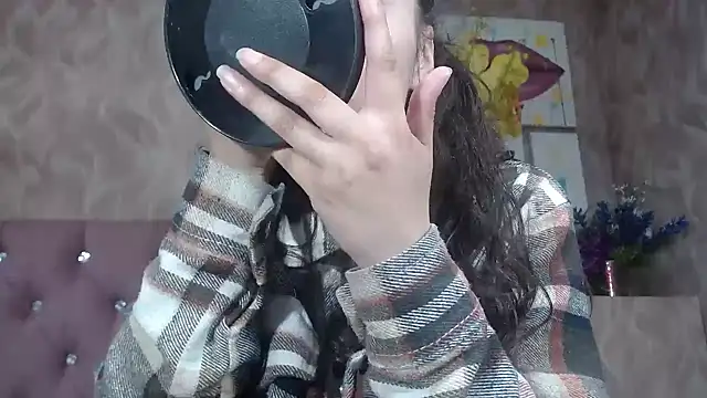AnnieSoul online show from 10-14-25, 02:39