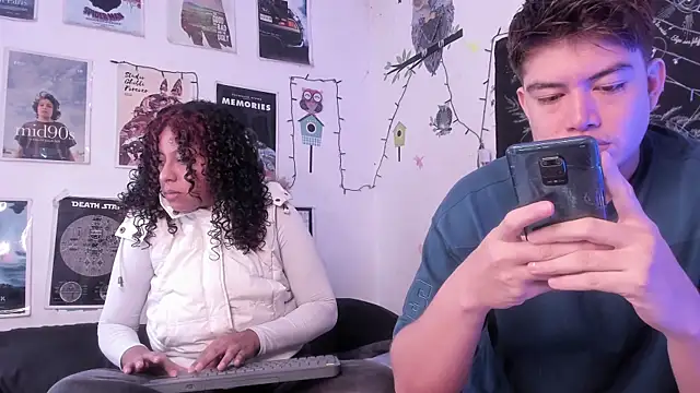 hothoneychile online show from 09-27-25, 02:23