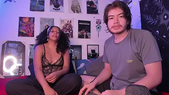 hothoneychile online show from 05-06-26, 02:48