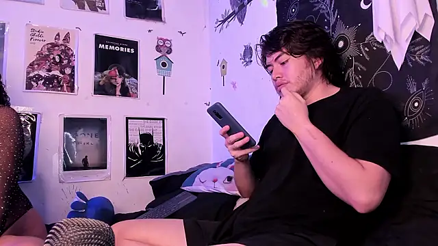 hothoneychile online show from 03-28-26, 02:56