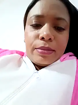 cindy damm online show from 11-28-25, 10:54