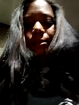 cindy damm online show from 09-28-25, 03:13