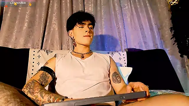 Mathew stardust online show from 10-10-25, 12:22