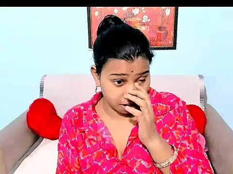 Snapshot of kendracox21 chatting on 02-10-26, 04:00 kendracox21 online show from 02-10-26, 04:00