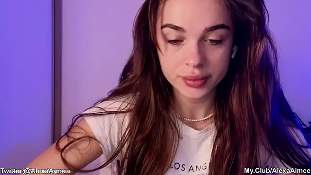 AlexaAimee online show from 11-07-25, 10:35