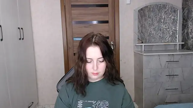 Kristy-Max online show from 11-24-25, 11:05