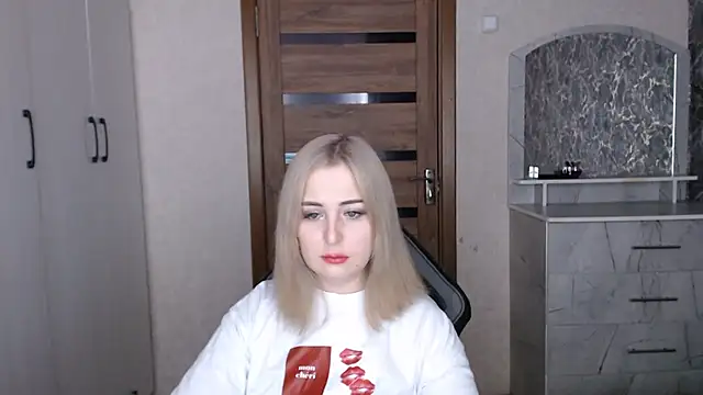 Kristy-Max online show from 01-13-26, 07:51