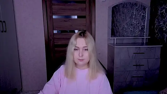 Kristy-Max online show from 04-21-26, 07:31