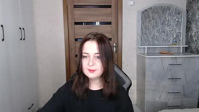 Kristy-Max online show from 11-12-25, 09:02