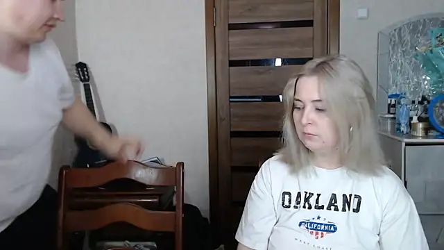 Kristy-Max online show from 03-17-25, 07:46