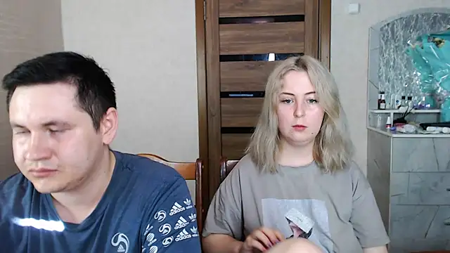 Kristy-Max online show from 03-19-25, 06:03