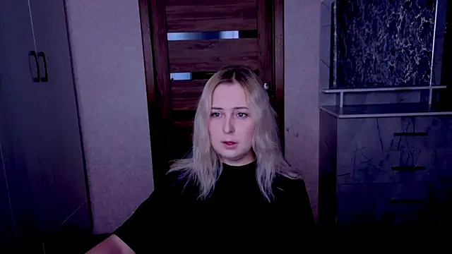 Kristy-Max online show from 06-07-26, 07:41