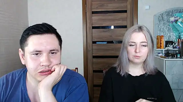 Kristy-Max online show from 03-11-25, 01:16