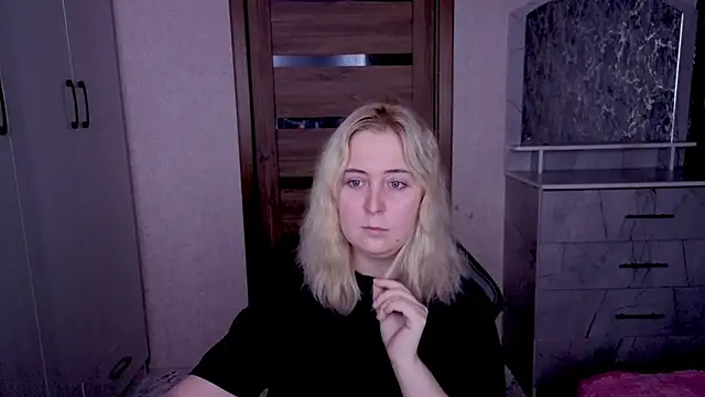 Kristy-Max online show from 03-15-26, 08:05