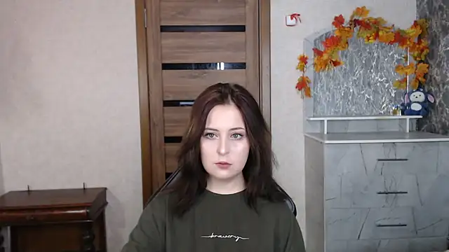Kristy-Max online show from 10-17-25, 08:32