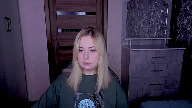 Kristy-Max online show from 05-18-26, 09:08