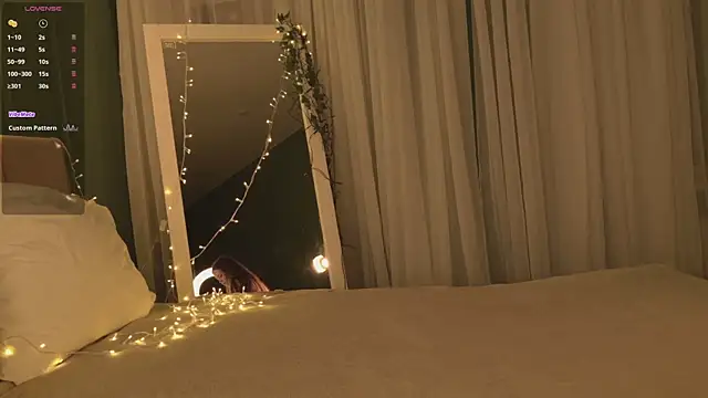 SunnyRisha online show from 12-23-25, 05:18