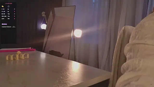 Snapshot of SunnyRisha chatting on 03-04-26, 05:15 SunnyRisha online show from 03-04-26, 05:15